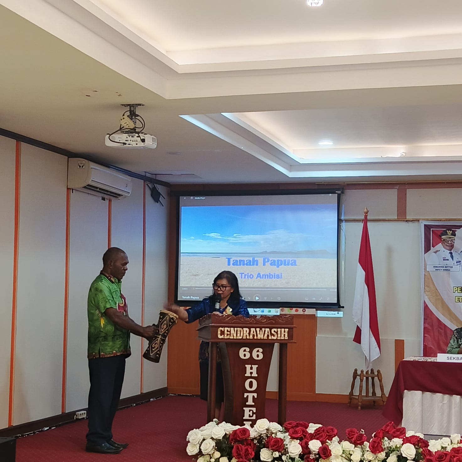 Pemkab Mimika Dorong Transparansi Dana Parpol Melalui Aplikasi Sikepo