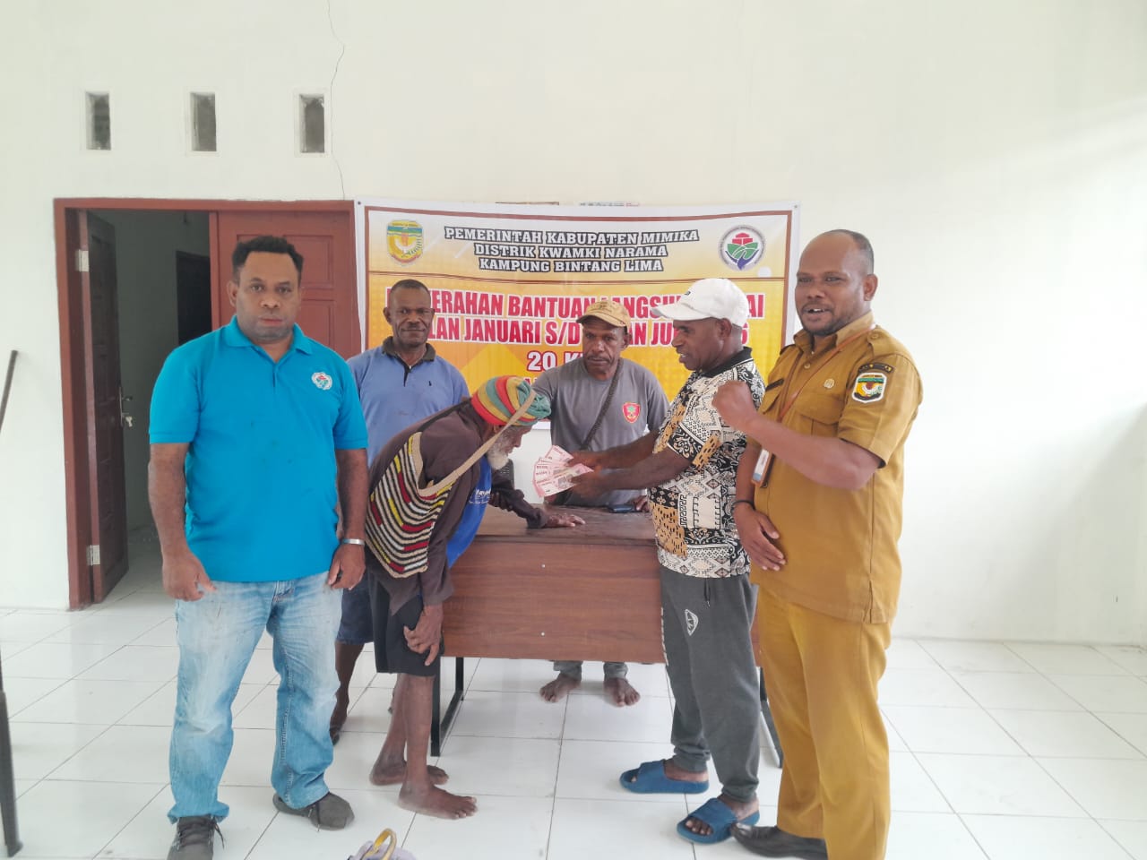 20 KPM di Kampung Bintang Lima Terima BLT Semester I Tahun 2026