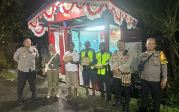 Polsek Miru Serahkan 3 Radio Komunikasi ke Pos PEKA HARD, Perkuat Keamanan Lingkungan Timika Indah