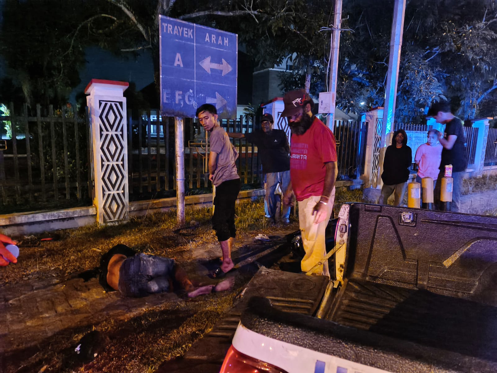 Pengendara Motor Tewas dalam Laka Tunggal di Depan Gereja Katedral Tiga Raja