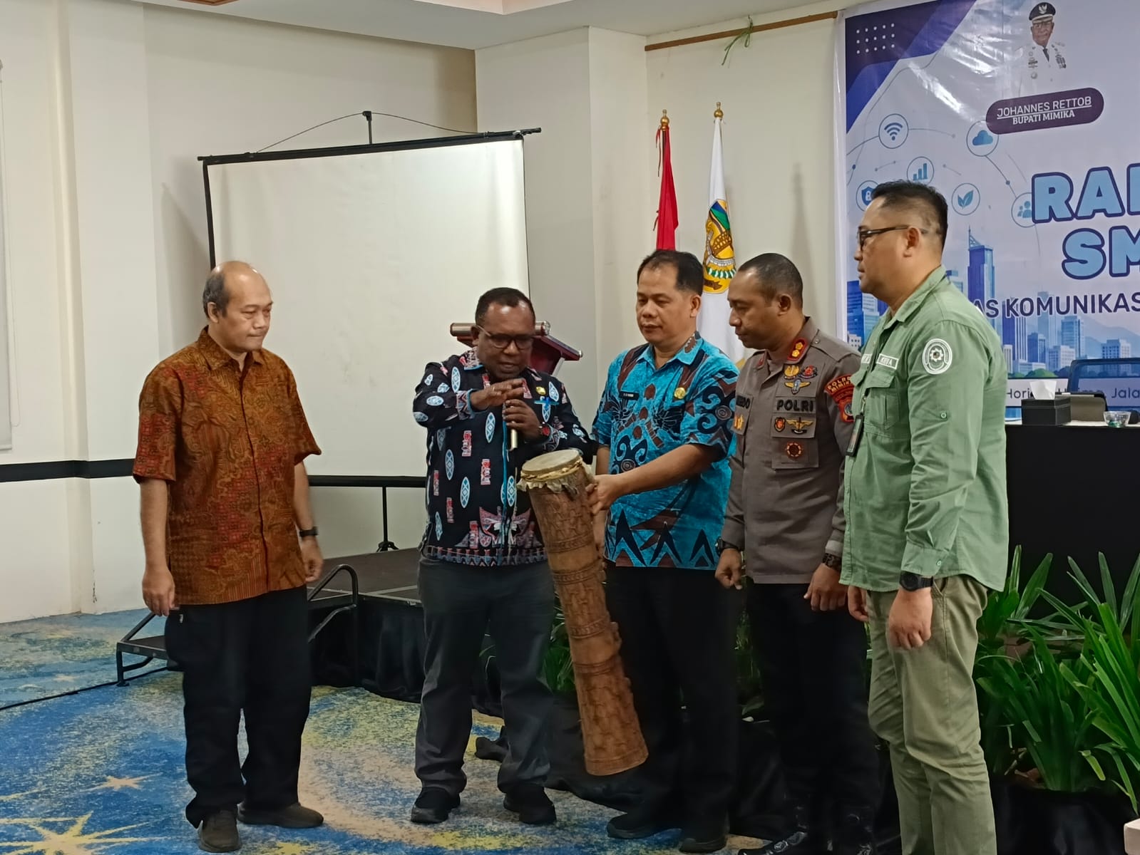 Diskominfo Mimika Gelar Rapat Dewan Smart City, Fokus Perkuat Layanan Berbasis Data