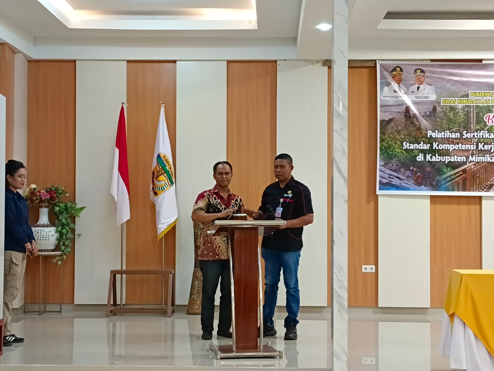 35 Peserta Ikuti Pelatihan Sertifikasi Tour Guide Berbasis SKKNI di Mimika