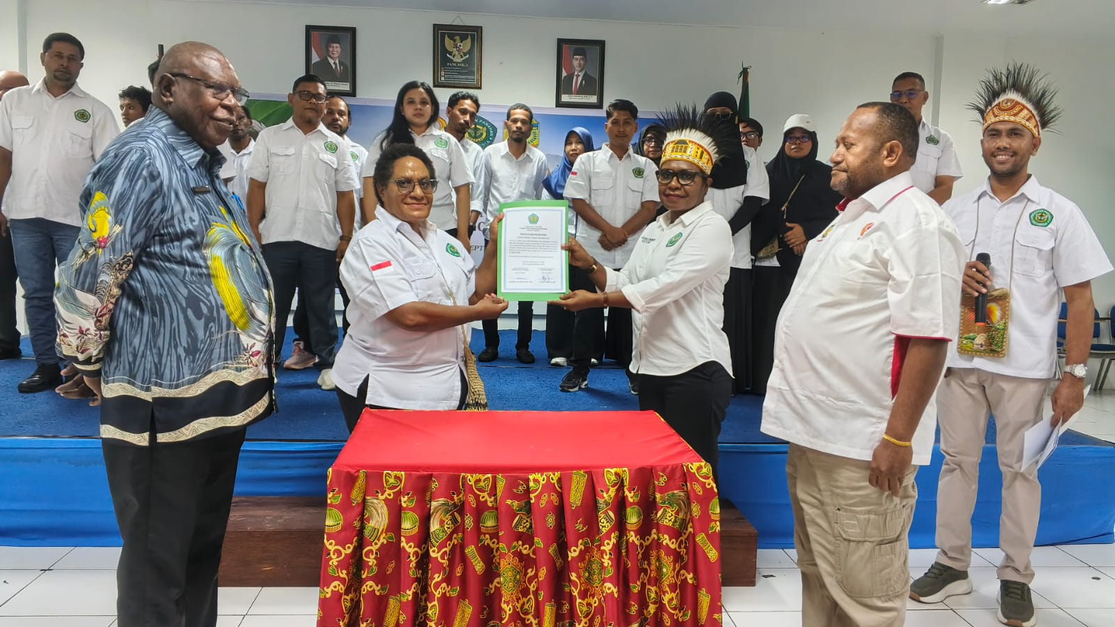 Pengurus Kabupaten Resmi Dilantik, dr. Eni Kenangalem Pimpin Perpani Mimika