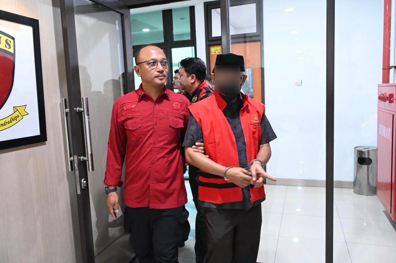 Kejati Jabar Jebloskan Wabup Indramayu ke Penjara terkait Kasus Korupsi Rp18,7 Miliar